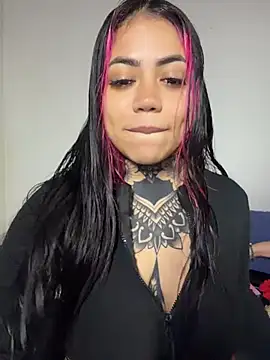 Snapshot of aliensexy chatting on June 4, 2026, 12:16 am aliensexy online show from June 4, 2026, 12:16 am