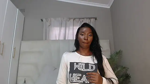 naughtyblackdolie online show from March 7, 2025, 4:57 am