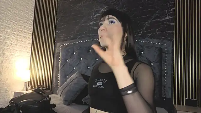 diosagolden online show from September 14, 2025, 8:19 pm