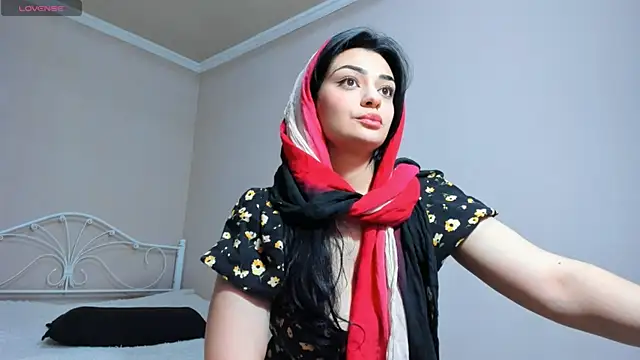  cleopattra  online show from December 23, 2024, 4:28 pm