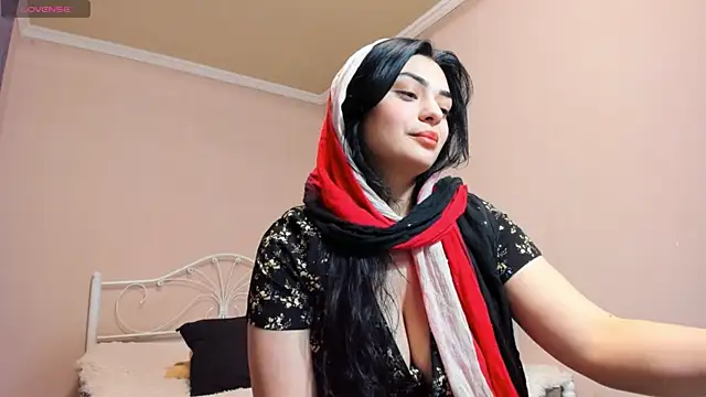  cleopattra  online show from January 3, 2025, 6:35 pm