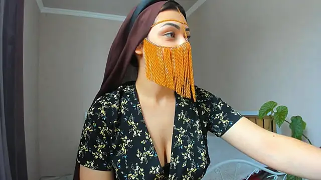  cleopattra  online show from December 19, 2025, 7:59 am