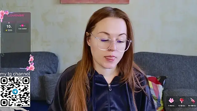 Lila Pitt online show from March 2, 2025, 1:05 pm