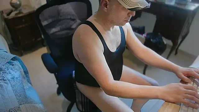 slzypvtpig online show from April 25, 2026, 1:41 pm