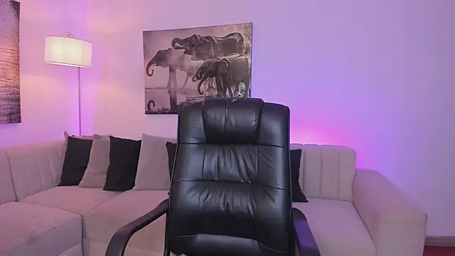 alaia7h online show from November 23, 2025, 7:46 pm