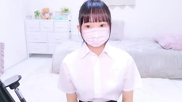 Snapshot of 86_haru chatting on December 30, 2024, 12:09 pm 86 haru online show from December 30, 2024, 12:09 pm