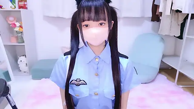 Snapshot of 86_haru chatting on November 24, 2025, 2:28 pm 86 haru online show from November 24, 2025, 2:28 pm