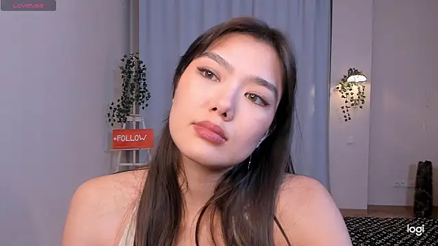 EmmaFisherf online show from February 5, 2025, 4:03 pm