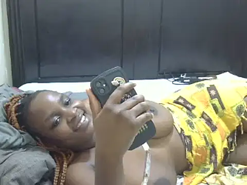 pretty dimplegirl online show from February 25, 2025, 3:49 pm