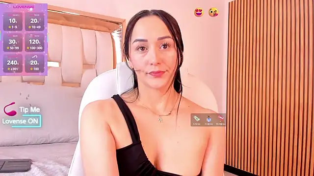 hazel ross tcw online show from October 16, 2025, 2:07 pm