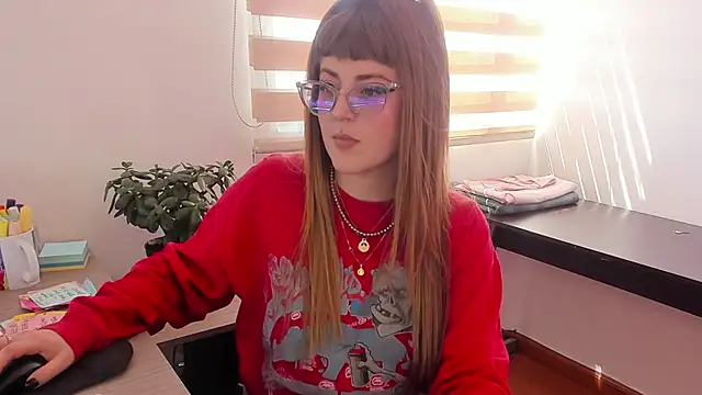 tekila   online show from April 12, 2026, 7:52 pm