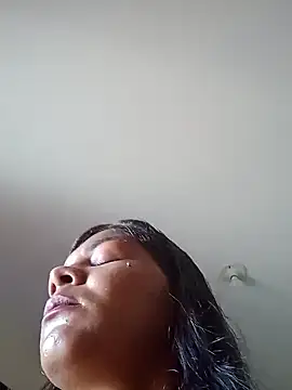 Indiazinhax online show from March 15, 2026, 11:27 am