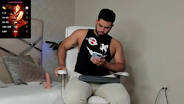 noah crux online show from January 3, 2025, 11:57 am