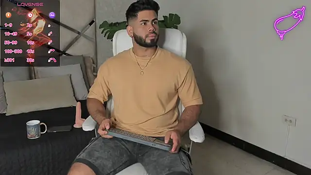 noah crux online show from February 17, 2025, 12:16 pm