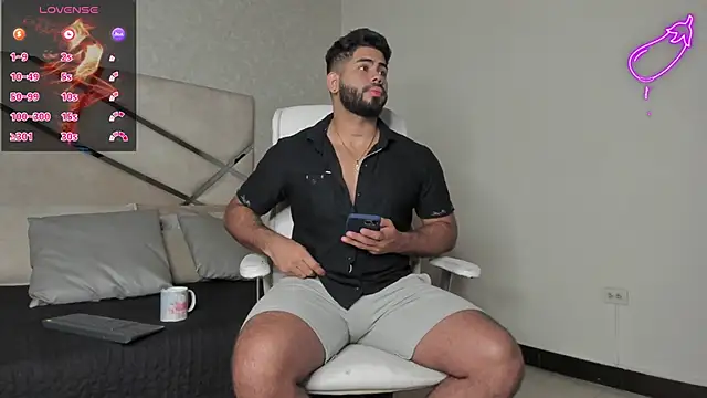 noah crux online show from February 22, 2025, 12:40 pm