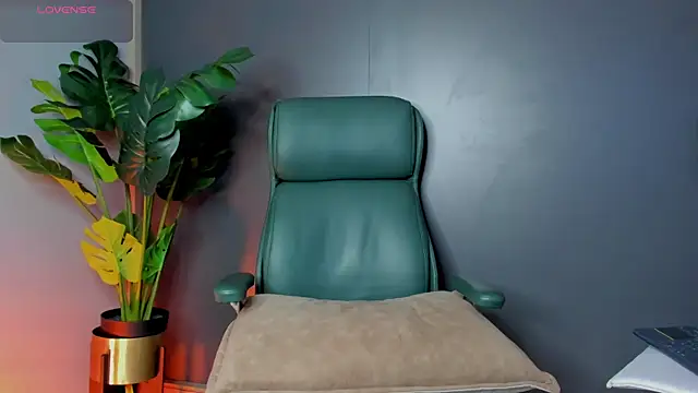 noah crux online show from May 19, 2026, 10:38 pm