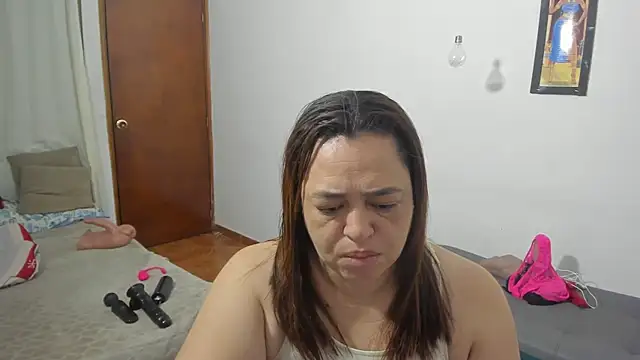 clarise cooper online show from September 14, 2025, 8:13 am