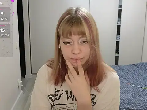 HermioneHHH online show from October 7, 2025, 5:32 pm