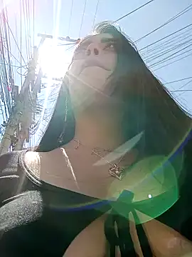 Snapshot of Freyja300 chatting on December 31, 2024, 5:40 pm Freyja300 online show from December 31, 2024, 5:40 pm