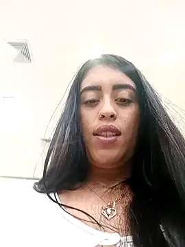 Snapshot of Freyja300 chatting on January 2, 2025, 8:13 pm Freyja300 online show from January 2, 2025, 8:13 pm