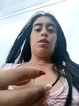 Snapshot of Freyja300 chatting on January 3, 2025, 5:42 pm Freyja300 online show from January 3, 2025, 5:42 pm