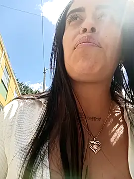 Snapshot of Freyja300 chatting on January 23, 2025, 5:21 pm Freyja300 online show from January 23, 2025, 5:21 pm