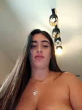 Snapshot of Freyja300 chatting on September 27, 2025, 2:16 am Freyja300 online show from September 27, 2025, 2:16 am