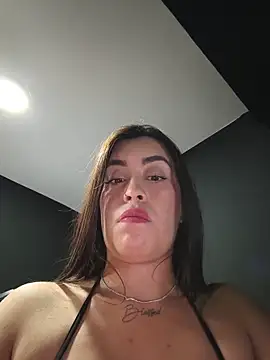 Snapshot of Freyja300 chatting on May 19, 2026, 9:15 am Freyja300 online show from May 19, 2026, 9:15 am