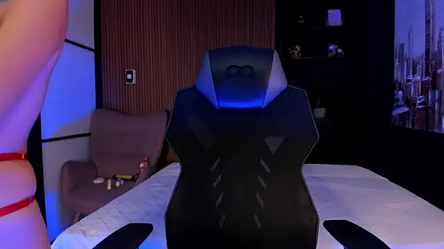 MelodyBliss online show from February 27, 2026, 11:49 pm