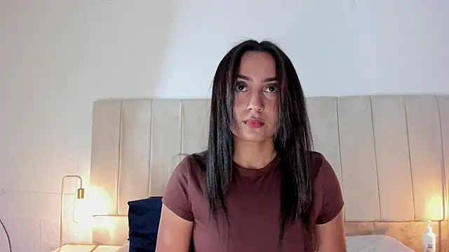 lia sofiia online show from October 14, 2025, 9:21 am