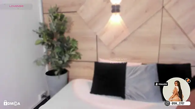 GemmaCarter  online show from January 29, 2025, 8:04 pm