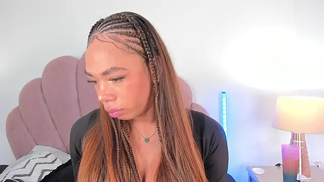 Nicole Paradise online show from January 9, 2026, 12:41 pm