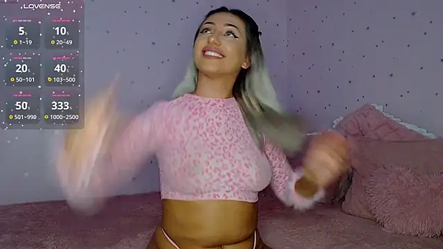 DeeaFUN25 online show from November 30, 2025, 3:05 pm