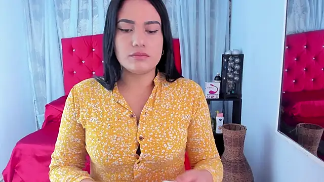 Cumming Tiffani online show from February 3, 2025, 12:36 pm