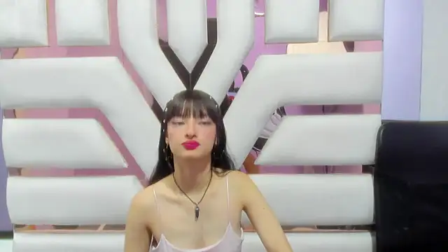 Aurora 18 online show from January 27, 2025, 8:39 pm