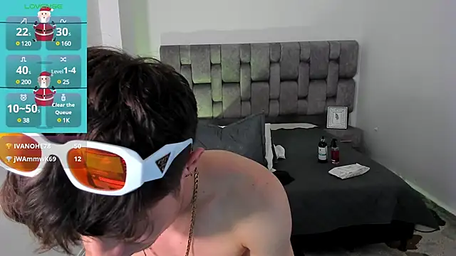 MarcusCollinss  online show from December 21, 2024, 6:23 pm