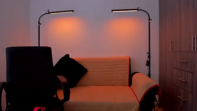 cloy baby   online show from September 16, 2025, 11:22 am