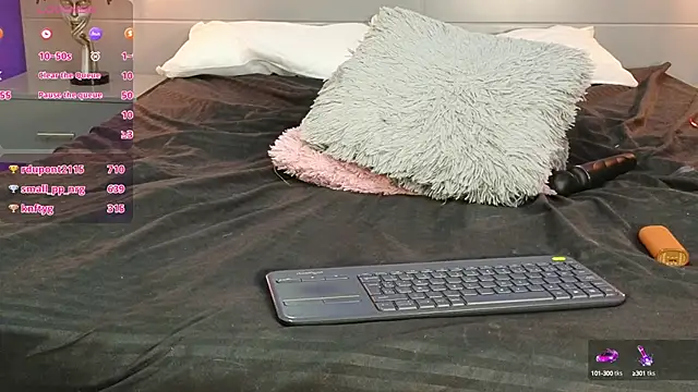 Lilith Zen online show from January 26, 2025, 6:07 am