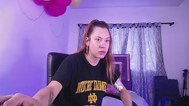 alejandrafitt online show from February 4, 2025, 10:13 pm