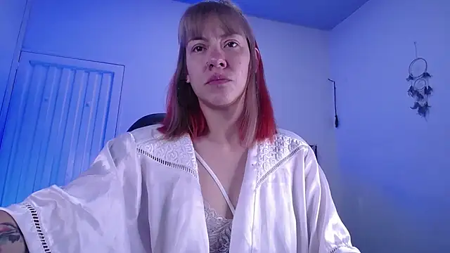 alejandrafitt online show from September 9, 2025, 12:32 am