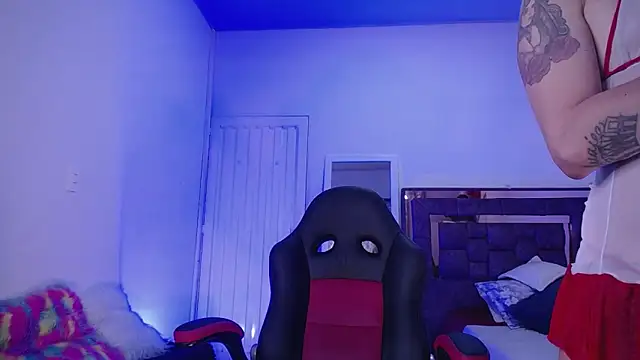 alejandrafitt online show from October 29, 2025, 1:08 am