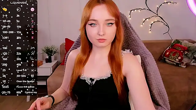 Snapshot of Emma_Chery chatting on January 10, 2025, 8:40 am Emma Chery online show from January 10, 2025, 8:40 am