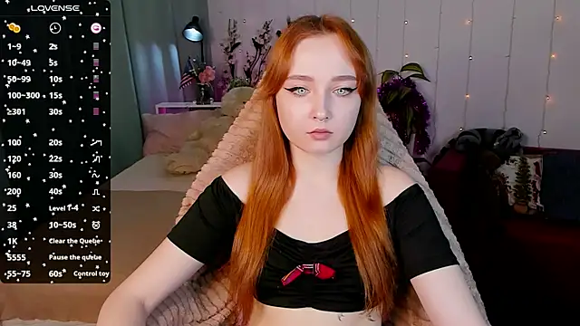 Snapshot of Emma_Chery chatting on January 15, 2025, 5:40 am Emma Chery online show from January 15, 2025, 5:40 am