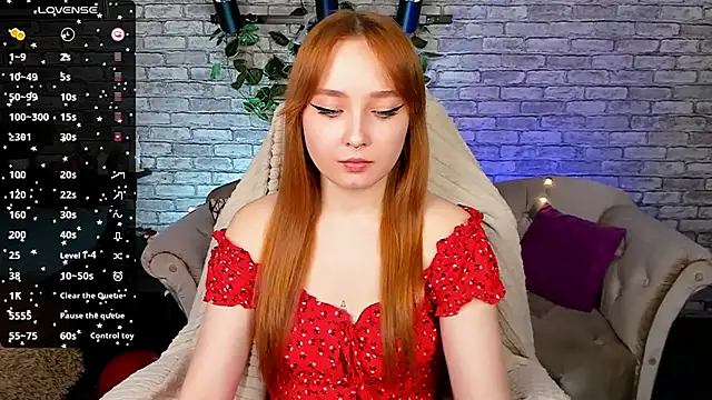 Snapshot of Emma_Chery chatting on January 18, 2025, 1:40 pm Emma Chery online show from January 18, 2025, 1:40 pm