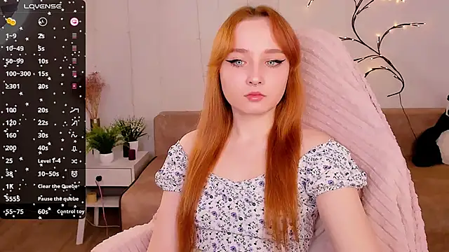 Snapshot of Emma_Chery chatting on January 23, 2025, 5:35 am Emma Chery online show from January 23, 2025, 5:35 am