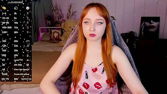 Snapshot of Emma_Chery chatting on February 21, 2025, 5:46 am Emma Chery online show from February 21, 2025, 5:46 am