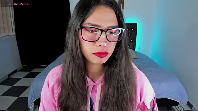 paula kawaiifu  online show from February 2, 2025, 2:02 pm