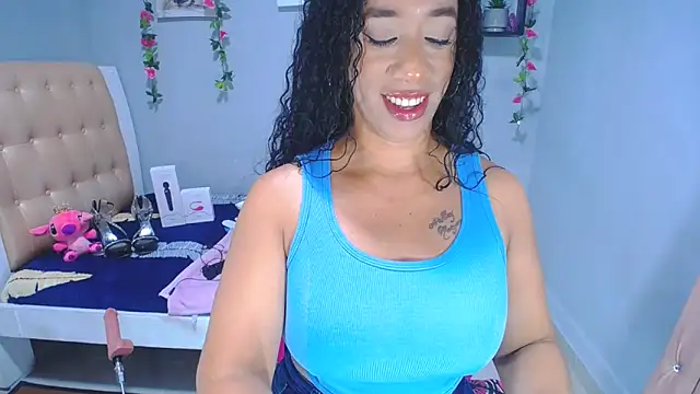 DelysyHot online show from April 15, 2026, 4:41 am