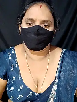 vintage-vibs online show from February 18, 2025, 6:04 pm