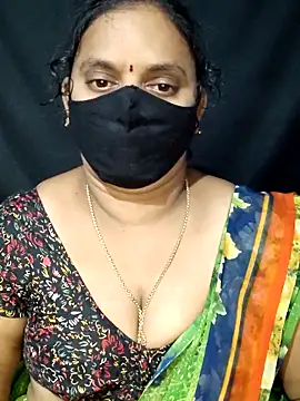 vintage-vibs online show from February 26, 2025, 9:27 pm